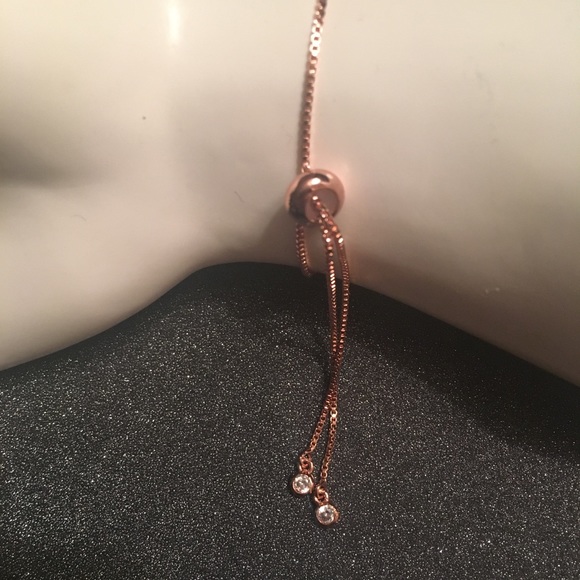 💕Rose Gold Plated Pave CZ Leaf Bracelet - Picture 6 of 7